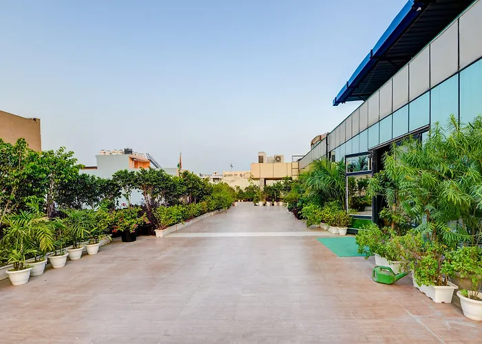 Airport Hotel Grand
